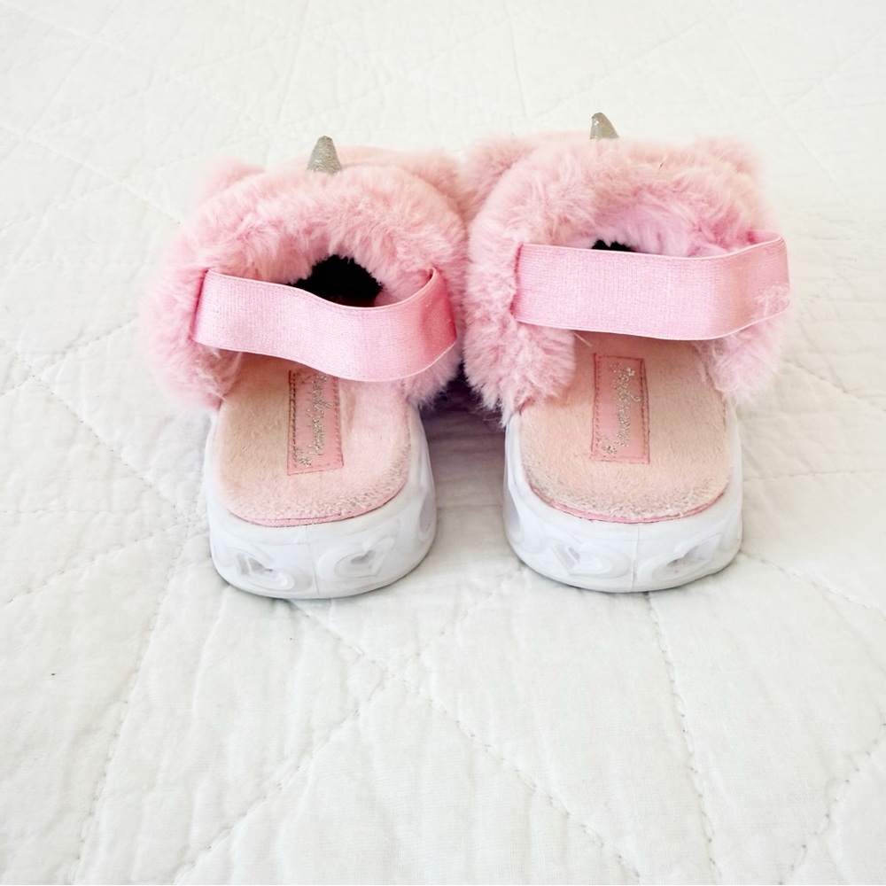 8 Toddlers Skechers Kids Pink Furry Unicorn Light Up Shoes - Picture 5 of 9